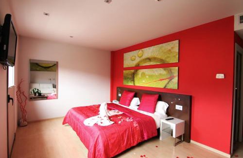 Campdevanol Hotel | Hotel La Sèquia Molinar