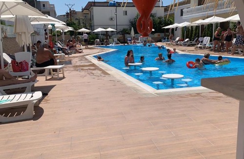 Velipoje Hotel | Hotel Lakaj