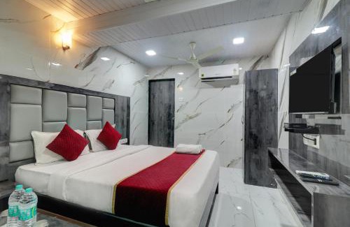 Powai Hotel | Hotel Lake Site