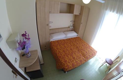 Pinarella Hotel | Hotel Lanzoni