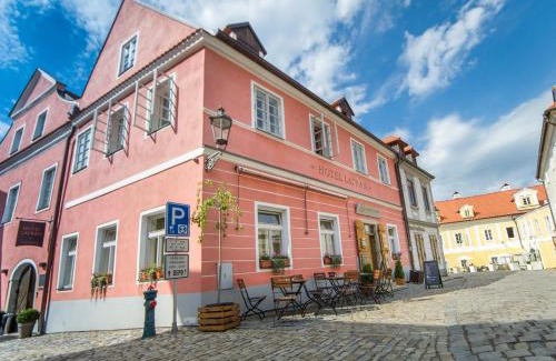 Cesky Krumlov Hotel | Hotel Latrán