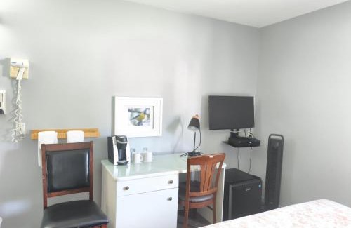 Tadoussac Hotel | Hotel Le Pionnier