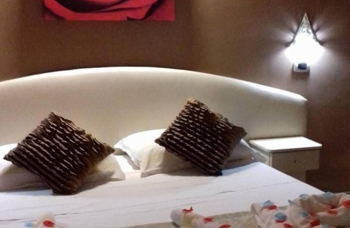 Licola Mare Hotel | Hotel LePinède