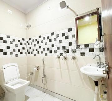 South West House | Hotel Lisa - Dwarka Sec 7