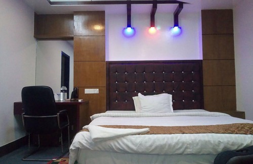 Uttara Hotel | Hotel Luxury Inn