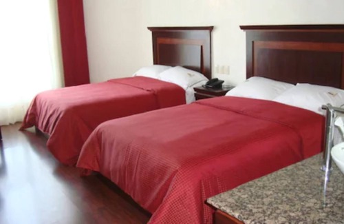 Ciudad Lopez Mateos Hotel | Hotel Madeira