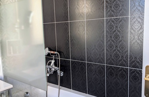 Juan-les-Pins Hotel | Hotel Mademoiselle