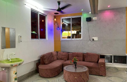 Sahibganj Hotel | Hotel Maharaja Palace Branch II