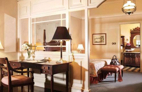 Surabaya Hotel | Hotel Majapahit Surabaya MGallery
