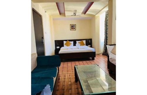 Amer Fort Road House | Hotel Maziz Prime, Jaipur