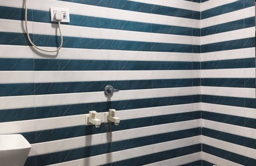 Delhi Hotel | Hotel Mid Town