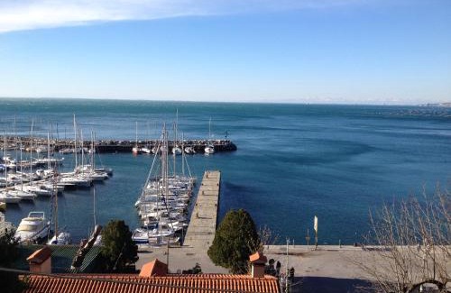 Roiano-Gretta-Barcola-Cologna-Scorcola Hotel | Hotel Mignon
