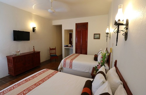 Arroyo Seco Hotel | Hotel Misión Concá
