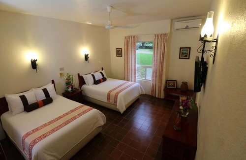 Arroyo Seco Hotel | Hotel Misión Concá