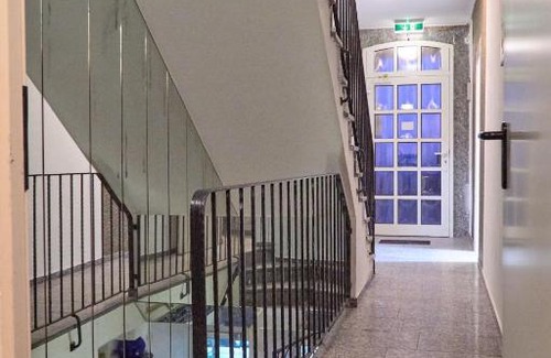 Kalk Hotel | Hotel Moji Köln Sieversstraße