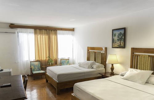 Rival Beach Hotel | Hotel Mont Joli