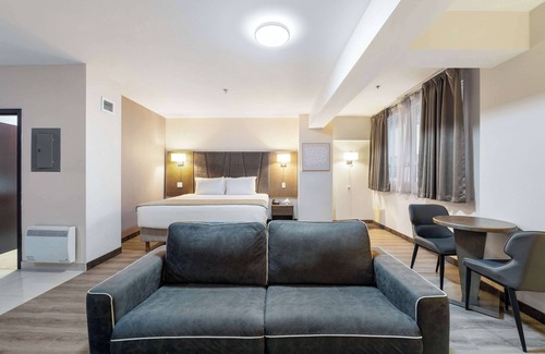 Francois-Perrault Hotel | Hotel Montreal Metropolitan, BW Signature Collection