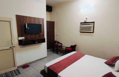 Panipat Hotel | Hotel Moon -Near Bus Stand Panipat