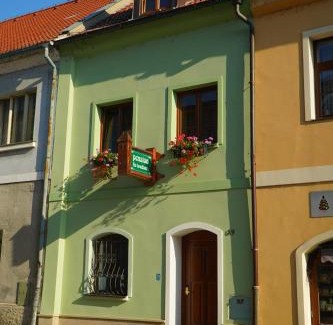 Louny Hotel | Hotel Na Hradbách