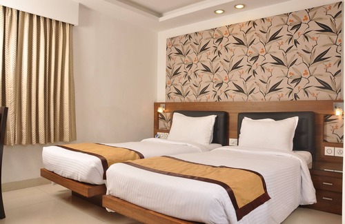 Park Street Hotel | Hotel Niharika