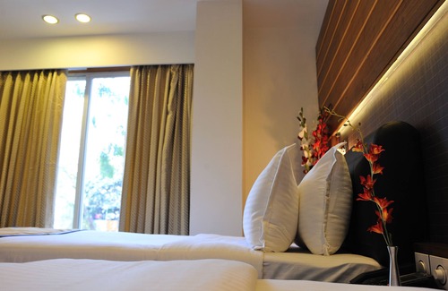 Park Street Hotel | Hotel Niharika