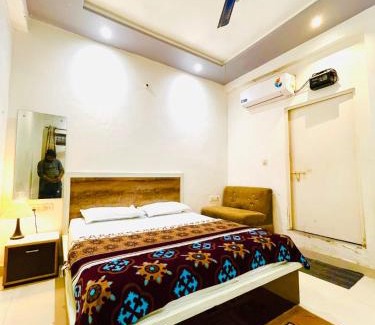 Dhanauli Hotel | Hotel NK guesthouse