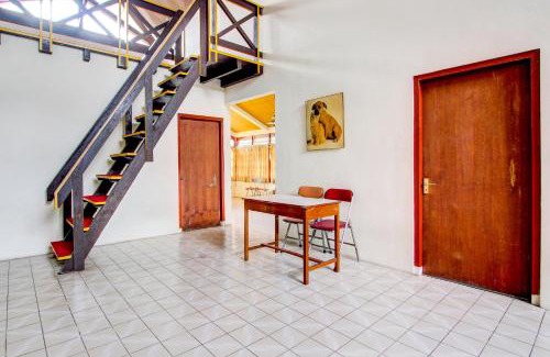 Pakem Hotel | Hotel O Asta Guesthouse