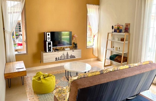 Kecamatan Narmada Hotel | Hotel O Bale Jiwan Mukti Narmada Near SMA NW NARMADA