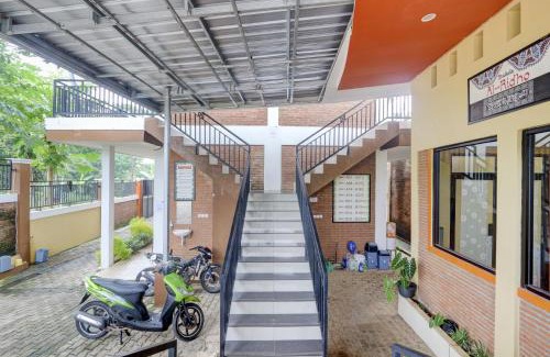 Semarang Hotel | Hotel O D Kost In Kandri Semarang
