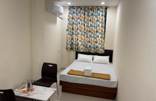 Nala Sopara Hotel | Hotel O Elegance Inn