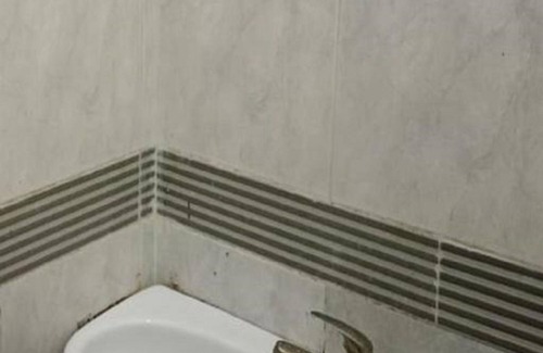 Sedati Hotel | Hotel O Homestay Vicky 2 Syariah