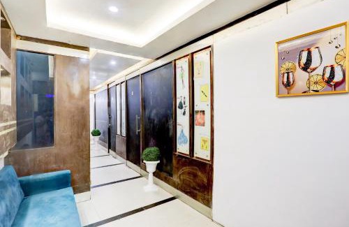Kamla Nagar Hotel | Hotel O Kashish Residency