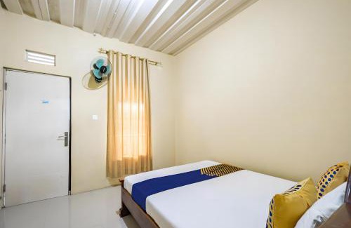 Pandaan Hotel | Hotel O Kencana Homestay Syariah Near Masjid AL-BAROKAH Kanyuran