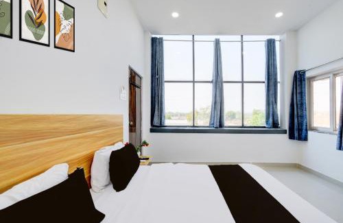 Medchal Hotel | Hotel O Nayati Grand