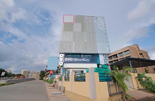 Kharghar Hotel | Hotel O Nirsukh Palace