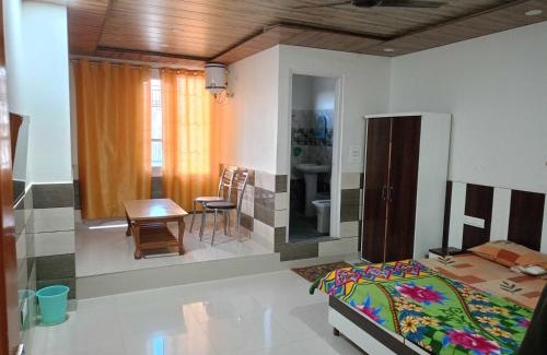 Mandi Hotel | Hotel O Parmar Palace