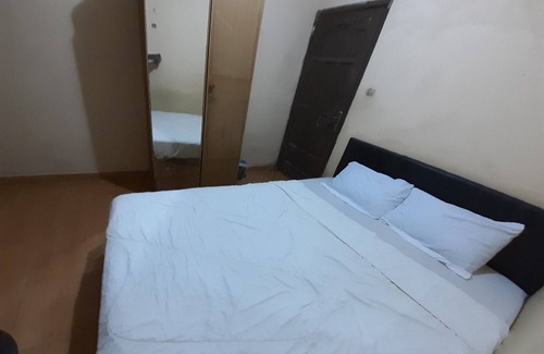 Pekanbaru Hotel | Hotel O Pinus Jaya SyariahNearTaman Amaryllis Pekanbaru