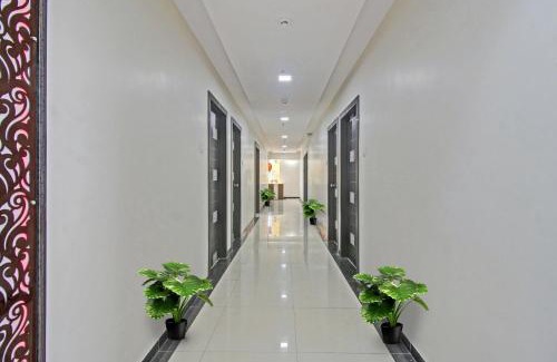 Vashi Hotel | Hotel O Raj Mahal