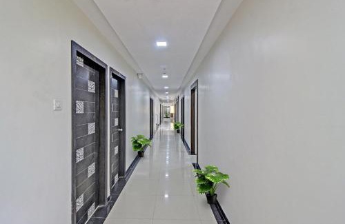 Vashi Hotel | Hotel O Raj Mahal