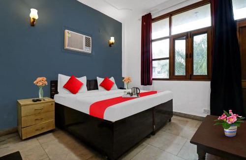 Kalkaji Hotel | Hotel O RS Suite