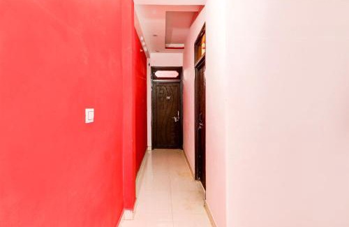 Hazratganj Hotel | Hotel O Rudra Palace