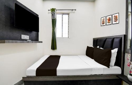 College Square Hotel | Hotel O S. R. ROYALE