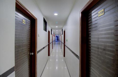 Dharavi Hotel | Hotel O Sion Residency