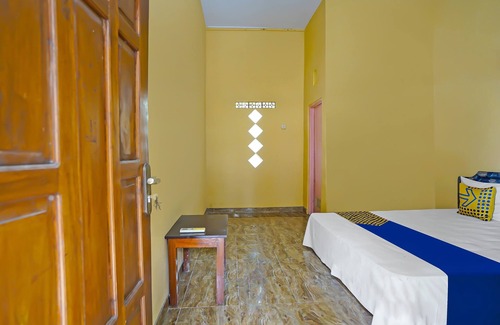 Banyuwangi Hotel | Hotel O Sobat Ijen Traveller Homestay