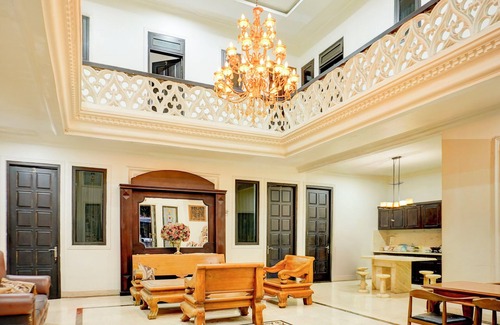 North Cirebon Hotel | Hotel O Stasiun Cirebon Kejaksan Near Alun Alun Cirebon Formerly Family Homestay