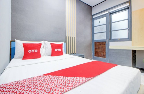 Tegal Hotel | Hotel O Stasiun Tegal Near Alun-Alun Formerly Ameera Guest House