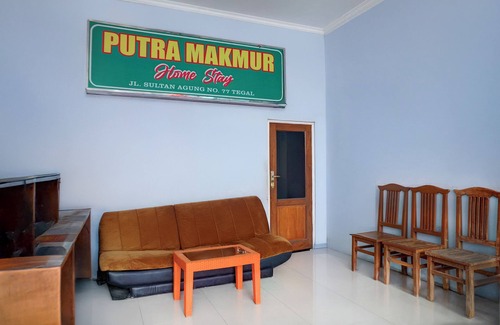Tegal Hotel | Hotel O Stasiun Tegal Near Alun-Alun Formerly Lumina Guest House
