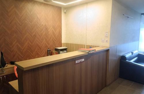 Hingana Hotel | Hotel O Surabardi Shiva Temple Nagpur
