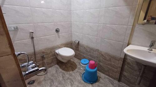 Hingana Hotel | Hotel O Surabardi Shiva Temple Nagpur