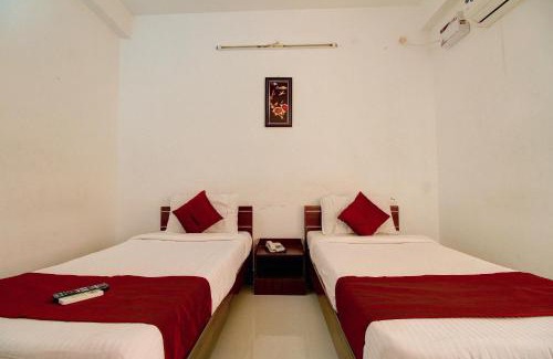 Medavakkam Hotel | Hotel O The Mangrove Wood Residency
